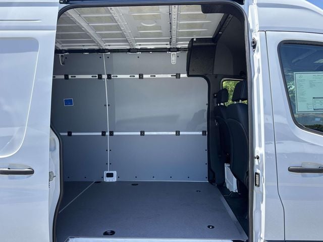 2026 Mercedes-Benz Sprinter 2500 Cargo 170 WB Extended