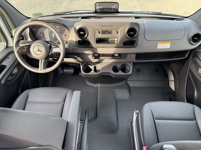 2026 Mercedes-Benz Sprinter 2500 Cargo 170 WB Extended