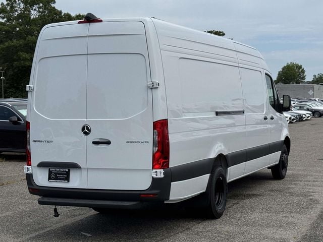 2026 Mercedes-Benz Sprinter 3500XD Cargo 170 WB