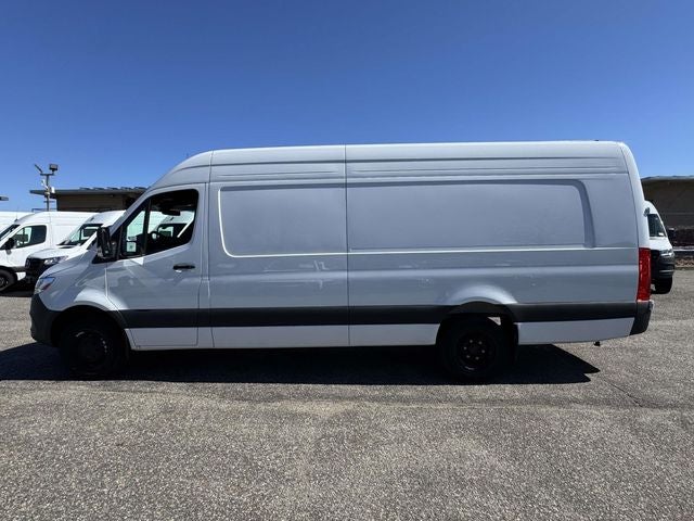 2026 Mercedes-Benz Sprinter 3500XD Cargo 170 WB