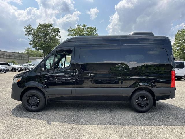 2026 Mercedes-Benz Sprinter 2500 Passenger 144 WB