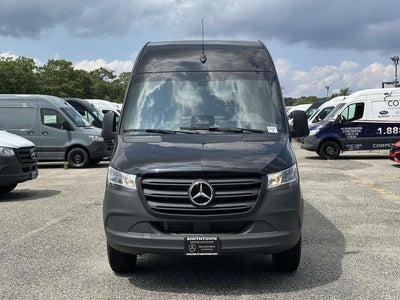 2026 Mercedes-Benz Sprinter 2500 Passenger 144 WB