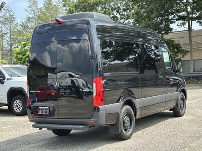 2026 Mercedes-Benz Sprinter 2500 Passenger 144 WB