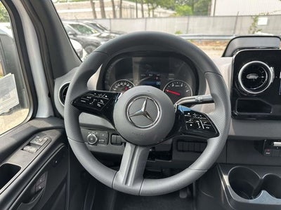 2026 Mercedes-Benz Sprinter 2500 Passenger 144 WB
