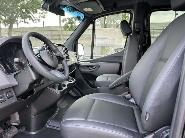2026 Mercedes-Benz Sprinter 2500 Passenger 144 WB