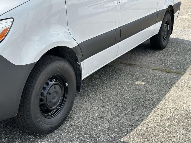 2026 Mercedes-Benz Sprinter 2500 Passenger 144 WB