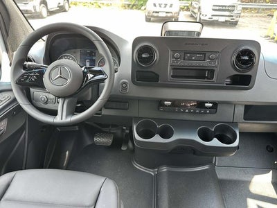 2026 Mercedes-Benz Sprinter 2500 Passenger 144 WB