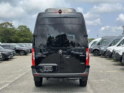 2026 Mercedes-Benz Sprinter 2500 Passenger 144 WB 4MATIC®