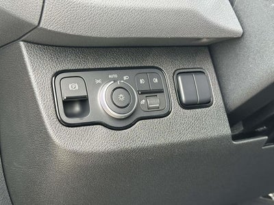 2026 Mercedes-Benz Sprinter 2500 Passenger 144 WB 4MATIC®