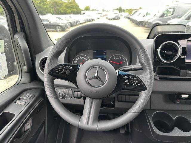 2026 Mercedes-Benz Sprinter 2500 Passenger 144 WB 4MATIC®
