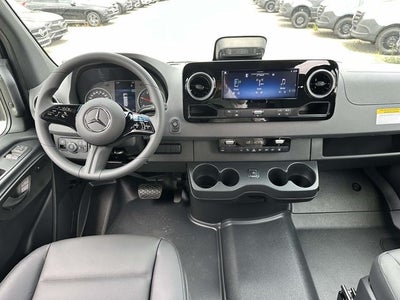 2026 Mercedes-Benz Sprinter 2500 Passenger 144 WB 4MATIC®
