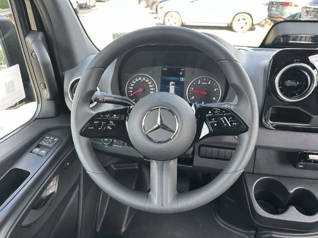 2026 Mercedes-Benz Sprinter 2500 Passenger 170 WB High Roof