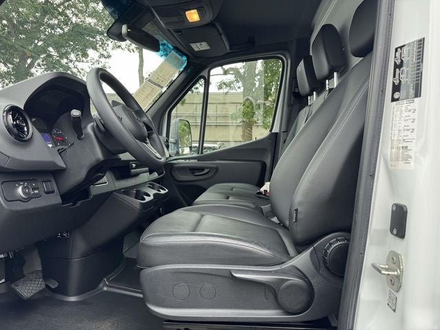 2023 Mercedes-Benz Sprinter 4500 Standard Roof Box Truck - Cube Van