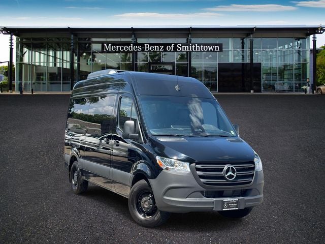 2025 Mercedes-Benz Sprinter 2500 Passenger 144 WB