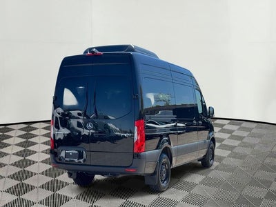 2025 Mercedes-Benz Sprinter 2500 Passenger 144 WB