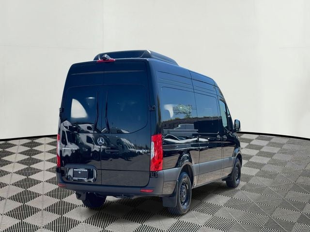 2025 Mercedes-Benz Sprinter 2500 Passenger 144 WB