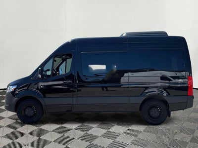 2025 Mercedes-Benz Sprinter 2500 Passenger 144 WB