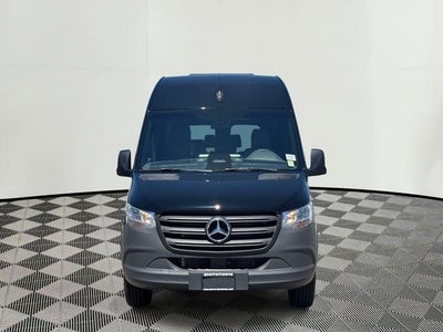 2025 Mercedes-Benz Sprinter 2500 Passenger 144 WB