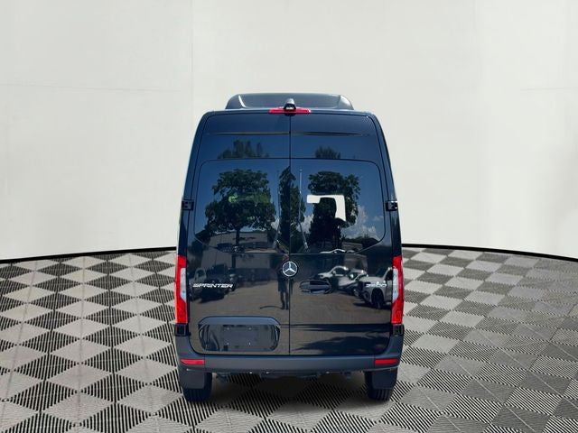 2025 Mercedes-Benz Sprinter 2500 Passenger 144 WB