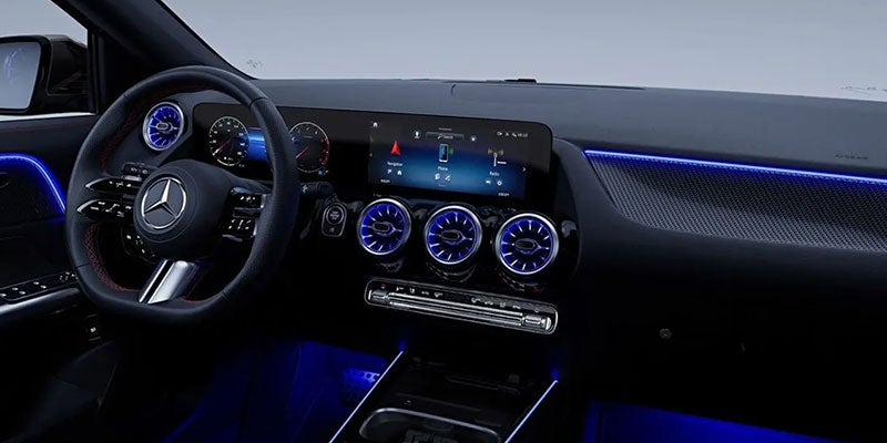 Mercedes-Benz Steering Wheel & Digital Cockpit